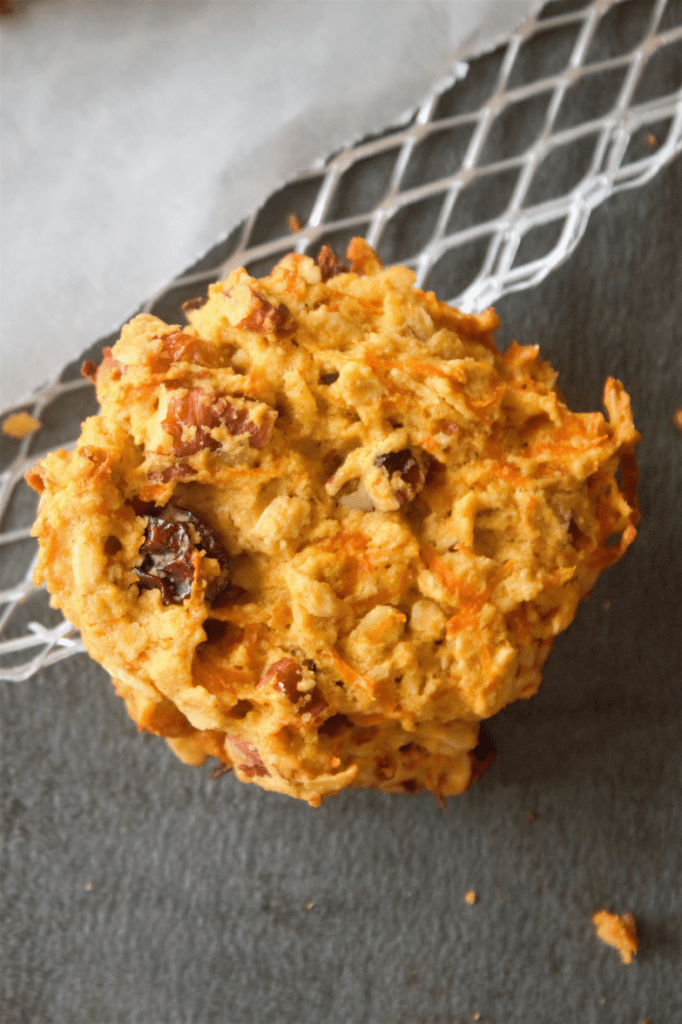 Pumpkin breakfast cookies